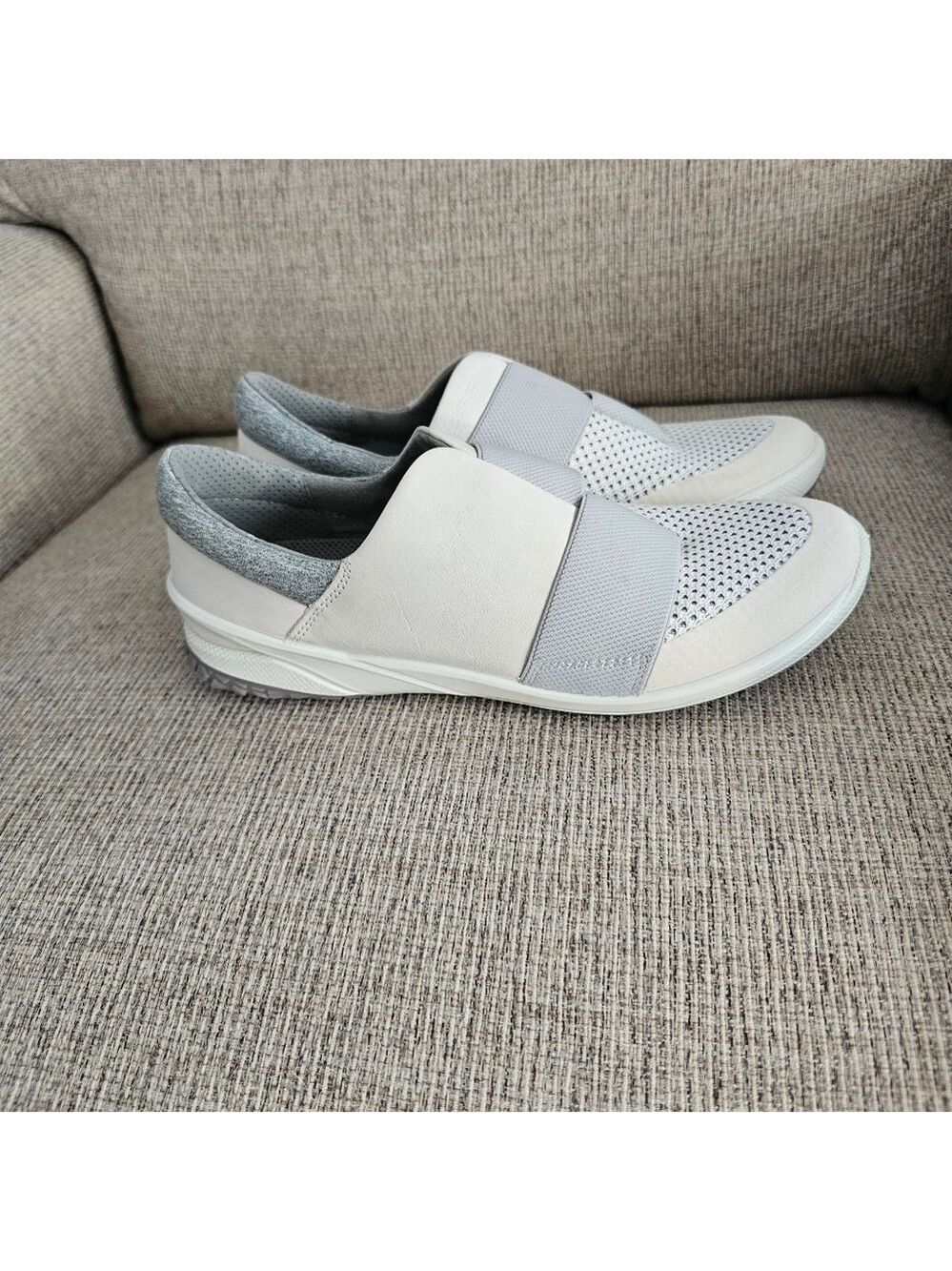 Ecco Biom Slip-On Sneaker - Picture 4 of 6